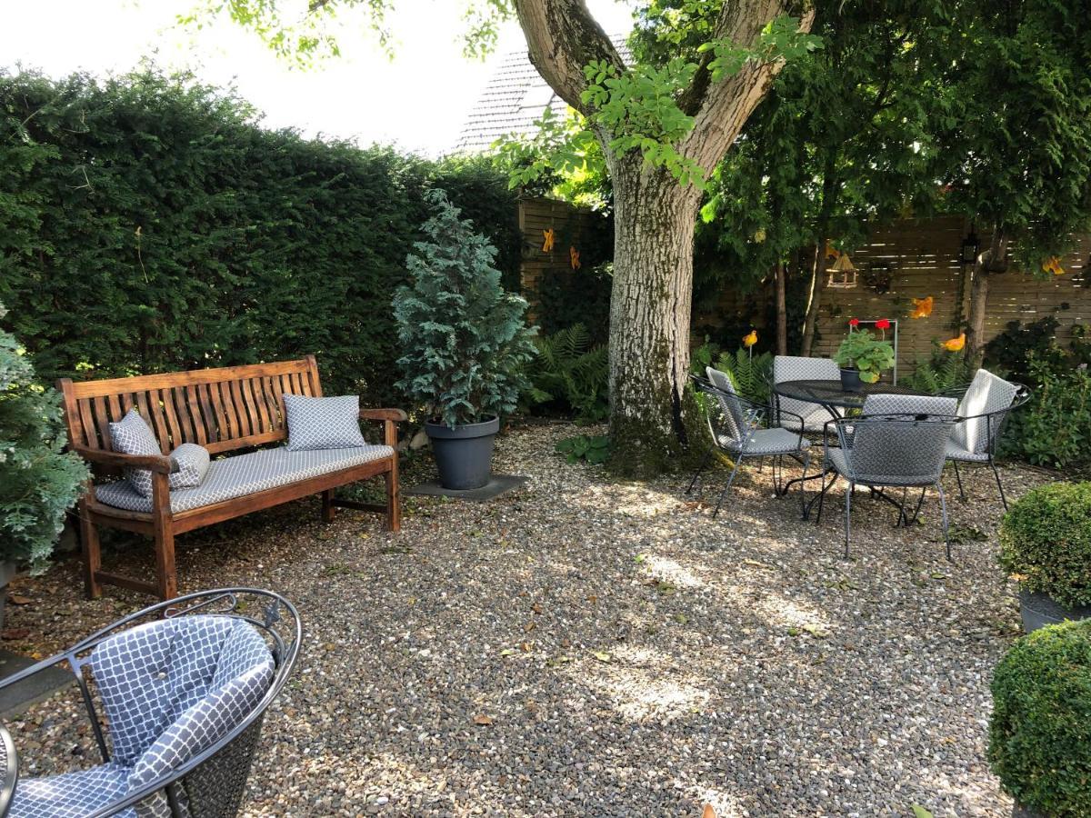 نوربيك Walnut Lodge Bed & Breakfast المظهر الخارجي الصورة