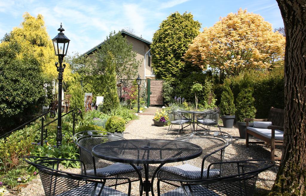 نوربيك Walnut Lodge Bed & Breakfast المظهر الخارجي الصورة